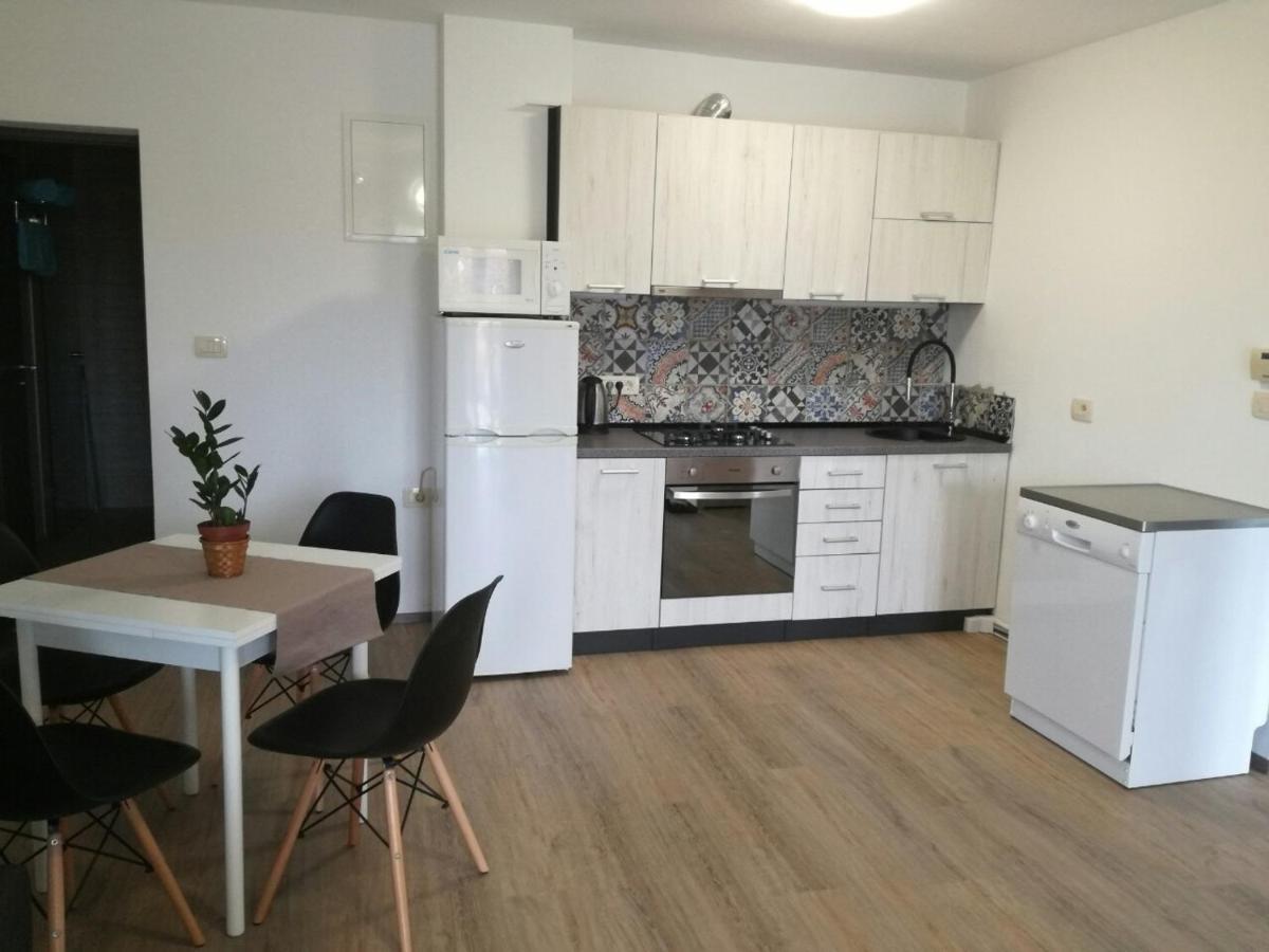 Apartman Mimi ロヴラン エクステリア 写真